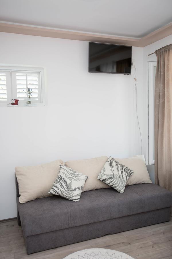 Apartman Ana 2 트레빈예 외부 사진