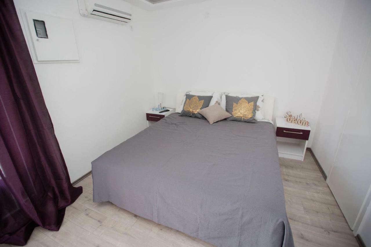 Apartman Ana 2 트레빈예 외부 사진